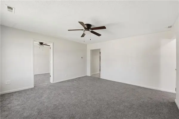 5609 Oakland AVE, Kansas City, MO 64129