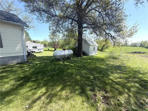 340 W Wisconsin ST, Breckenridge, MO 64625