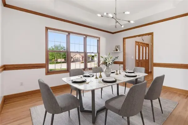 4213 NE Kennesaw RDG, Lee's Summit, MO 64064