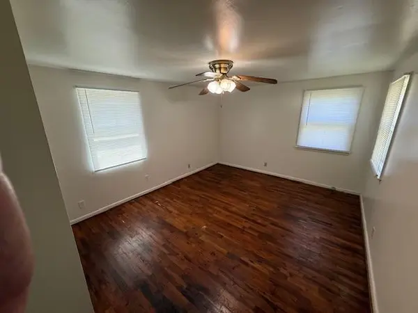 204 N 10th ST, Savannah, MO 64485