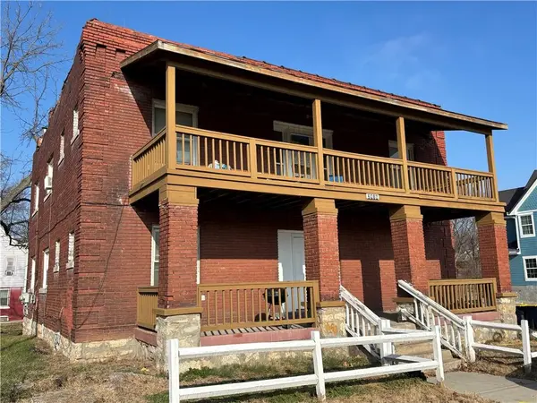 2416 E 22nd ST, Kansas City, MO 64127