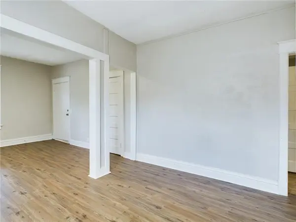 2416 E 22nd ST, Kansas City, MO 64127