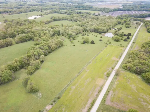 Lot 2 201st ST, Leavenworth, KS 66048