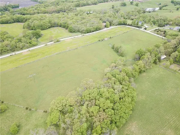 Lot 2 201st ST, Leavenworth, KS 66048