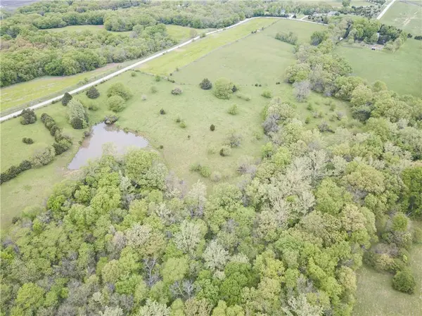 Lot 5 201st ST, Leavenworth, KS 66048