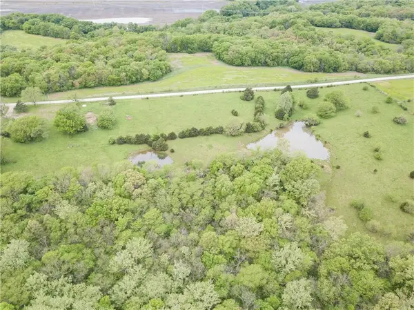 Lot 6 201st ST, Leavenworth, KS 66048