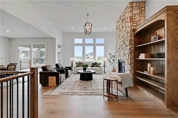 17312 Earnshaw ST, Overland Park, KS 66221
