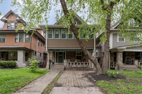 3709 Walnut ST, Kansas City, MO 64111