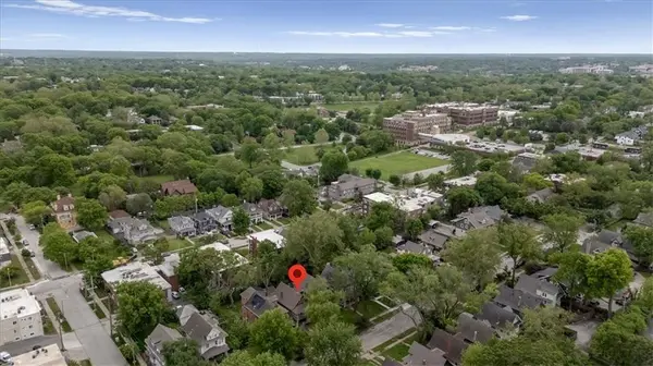 3709 Walnut ST, Kansas City, MO 64111