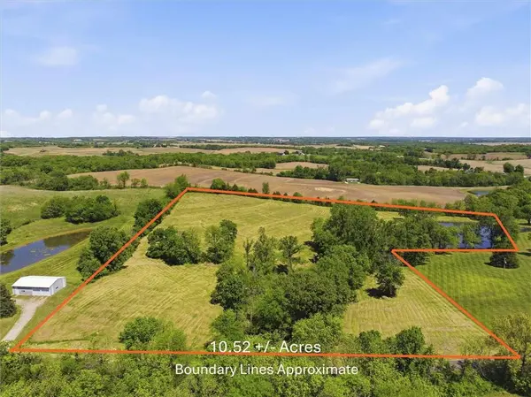 6695 SE Tillery RD, Faucett, MO 64448