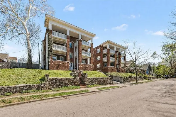 4009-4015 Charlotte ST, Kansas City, MO 64110
