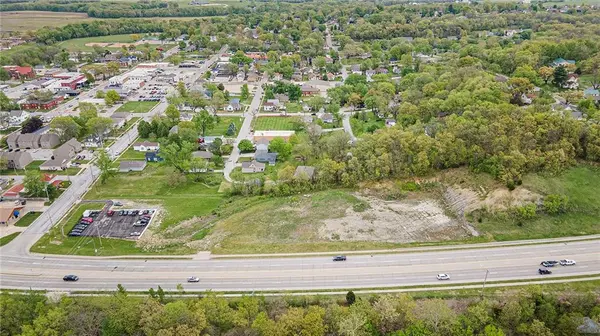 S 169 HWY, Smithville, MO 64089