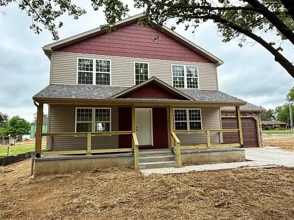 1807 S Elm ST, El Dorado Springs, MO 64744