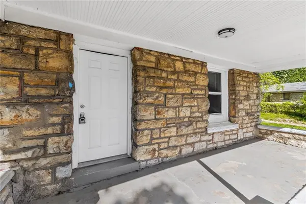 5424 Bellefontaine AVE, Kansas City, MO 64130