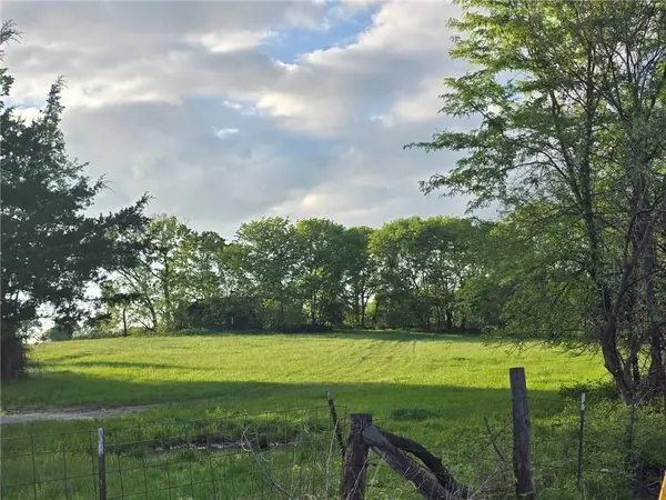 TBD 501 80 +/- Acres RD, Clinton, MO 64735