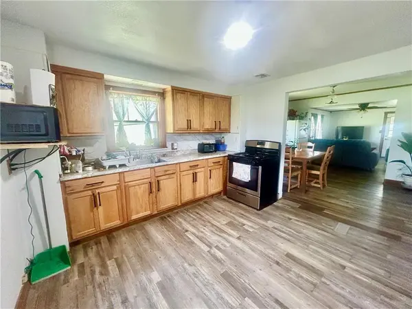 304 W Marvin AVE, Walker, MO 64790