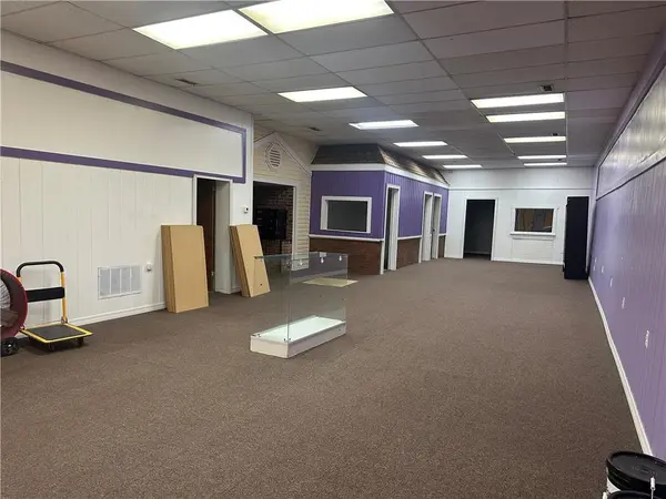 106 E Main ST, Independence, KS 67301
