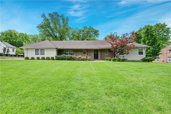 1227 W 66th ST, Kansas City, MO 64113