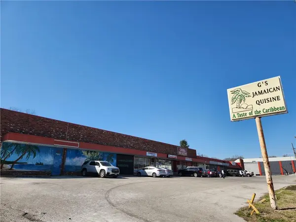 7922-7940 Troost AVE, Kansas City, MO 64131