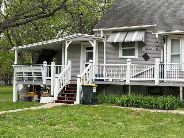 507 W Hale ST, Spring Hill, KS 66083