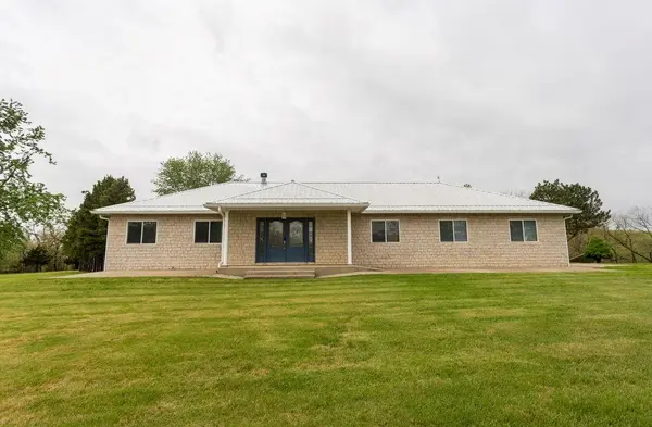 5515 NW 451 RD, Osceola, MO 64776