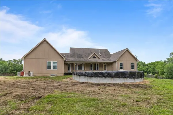 811 SW 1171st RD, Holden, MO 64040