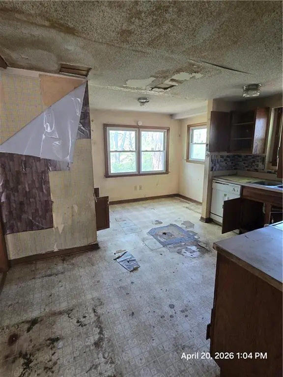 5018 Euclid ST, Kansas City, MO 64130