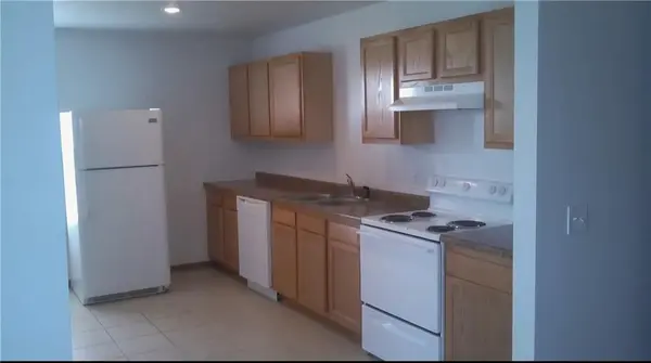 11755 Ridgeway DR, St Joseph, MO 64505