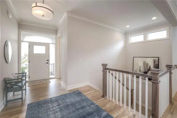 13821 Westgate ST, Overland Park, KS 66221