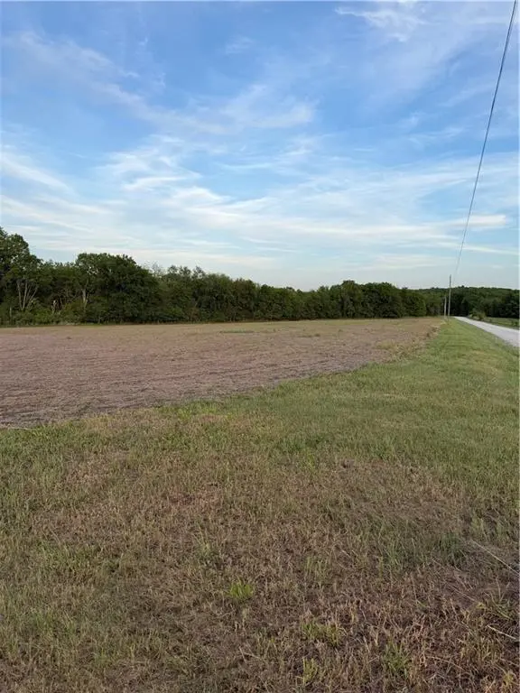 NE Irwin RD, Weatherby, MO 64497