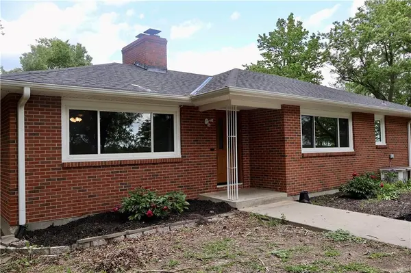 281 SW 200th RD, Centerview, MO 64019