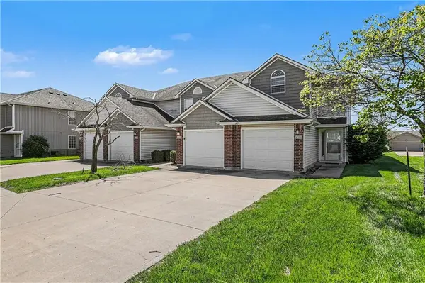 920-924 SW Imperial LN, Lee's Summit, MO 64064