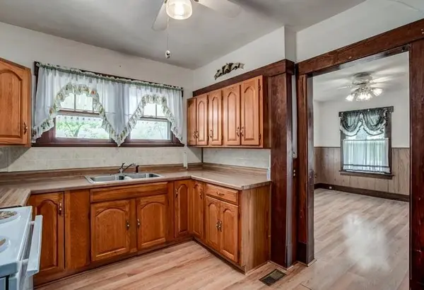 1405 US-59 HWY, Princeton, KS 66078