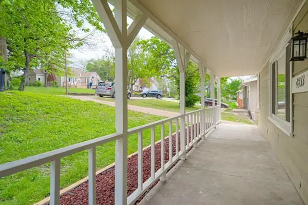 4833 FARLEY AVE, Kansas City, MO 64129