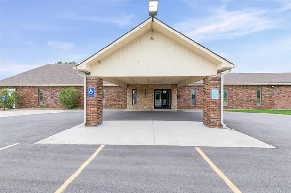 12320 Parallel Pkwy, Kansas City, KS 66109