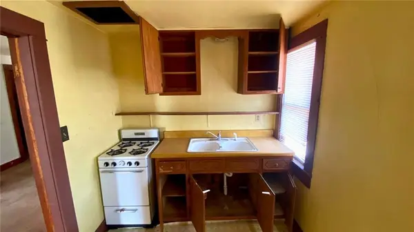 309 E Culton ST, Warrensburg, MO 64093