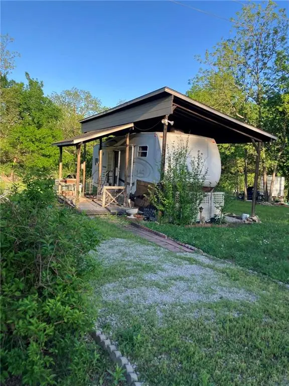 14 & 18 Bass LN, Mound City, KS 66056