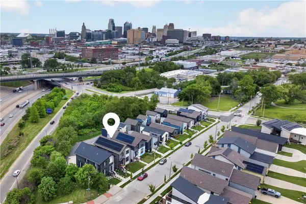 2246 Tracy AVE, Kansas City, MO 64108