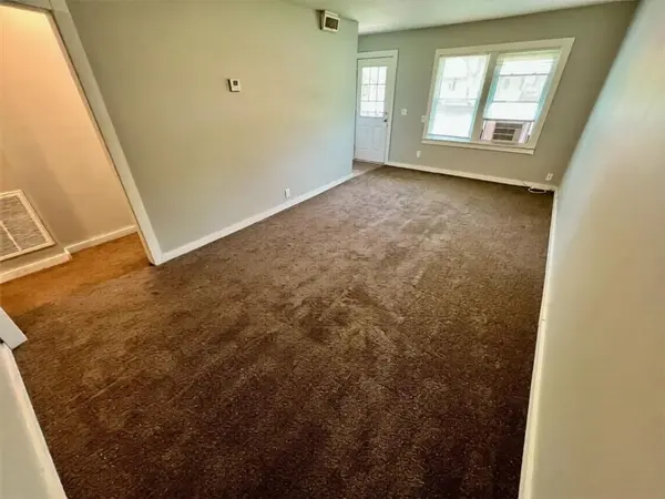 111 S Annie ST, Olathe, KS 66061