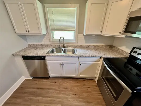 111 S Annie ST, Olathe, KS 66061