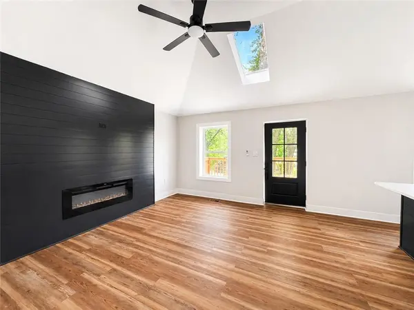 705 S Fairview AVE, Independence, MO 64053