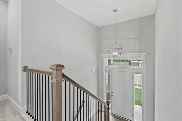 1807 Alpine DR, Pleasant Hill, MO 64080