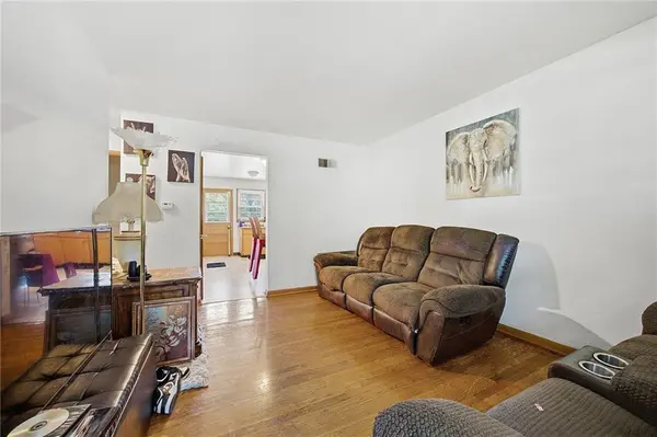 3013 (3015) N 53rd ST, Kansas City, KS 66104