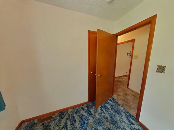 2802 Blackwell RD, St Joseph, MO 64506