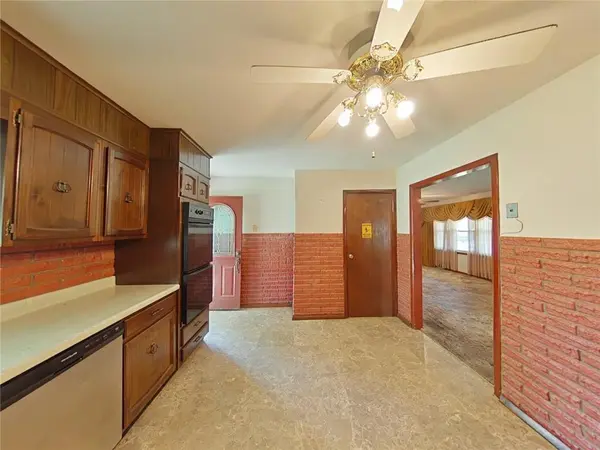 2802 Blackwell RD, St Joseph, MO 64506