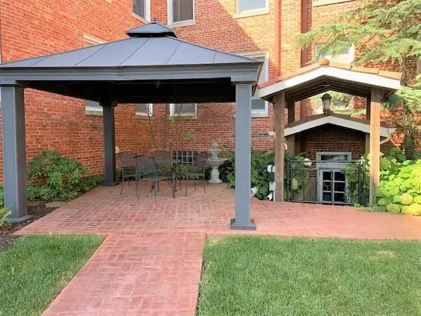 3500 N Village Suite 108 DR, St Joseph, MO 64506