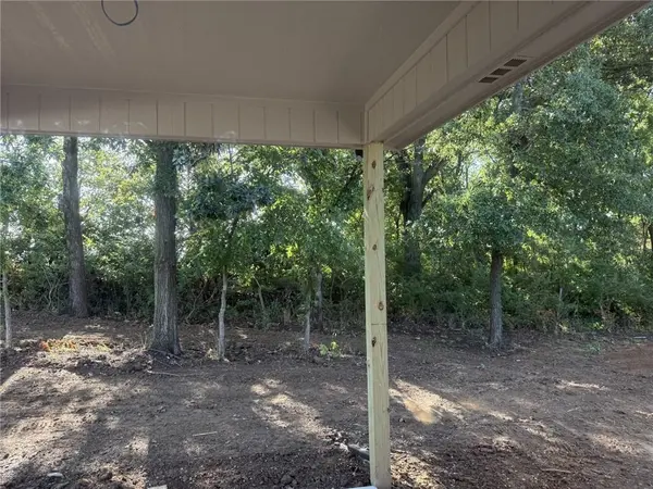 9023 N Colorado AVE, Kansas City, MO 64156