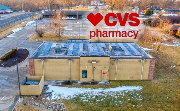 1018 N Jesse James RD, Excelsior Springs, MO 64024