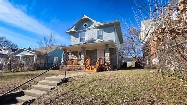 142 N BELLAIRE AVE, Kansas City, MO 64123