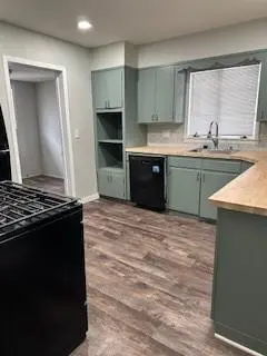 1710 Mitchell AVE, St Joseph, MO 64507